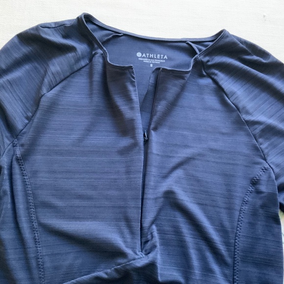 ATHLETA HALF ZIP LONG SLEEVE NAVY TOP $25 - Picture 3 of 6